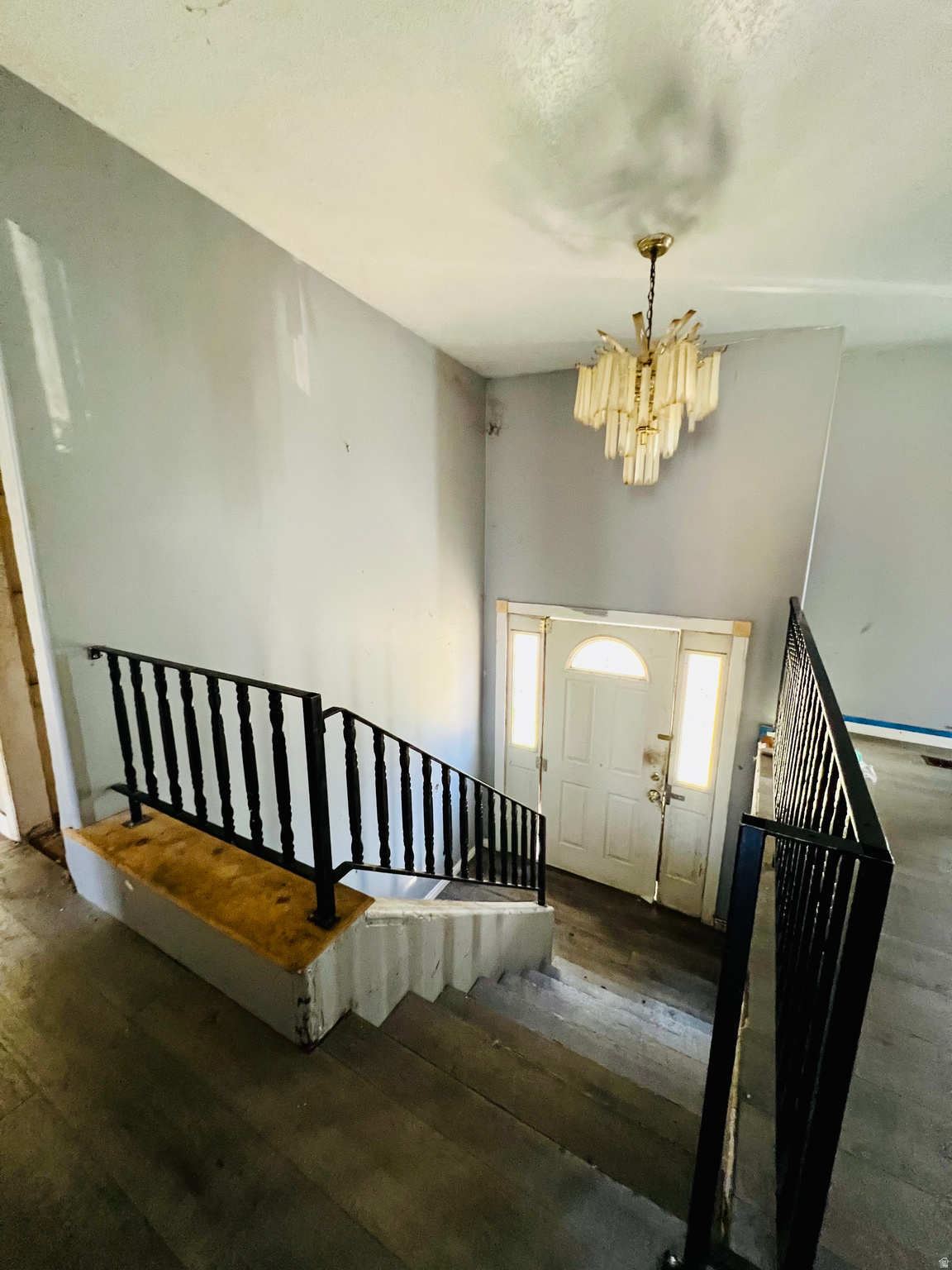 WESTVIEW #7 - Residential