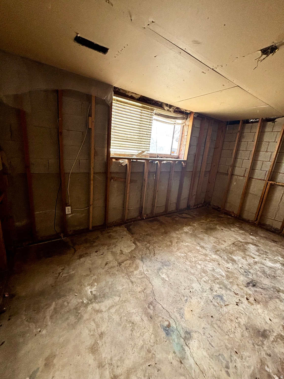 WESTVIEW #7 - Residential