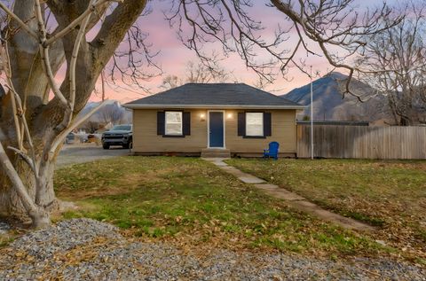 Photo of 220 N 500 E, Salem, UT 84653 (MLS # 2128063)