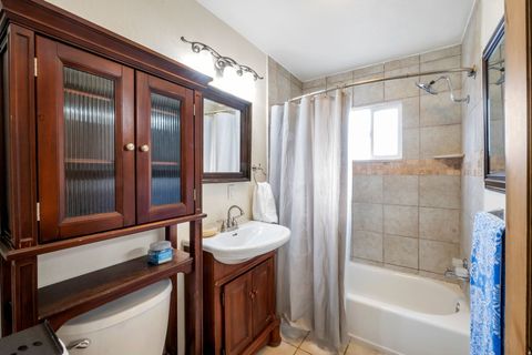 Tiny photo for 220 N 500 E, Salem, UT 84653 (MLS # 2128063)
