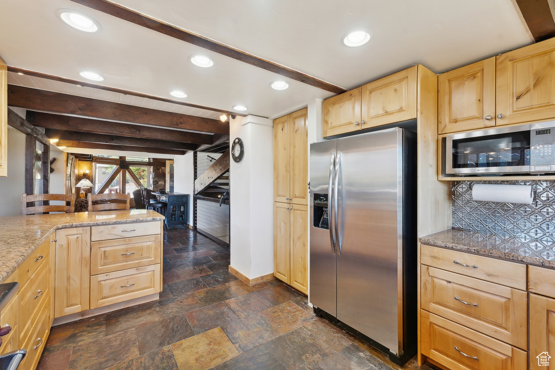 Park City, Utah 84098, United States, 4 Bedrooms Bedrooms, ,3 BathroomsBathrooms,Residential,Pending,41836