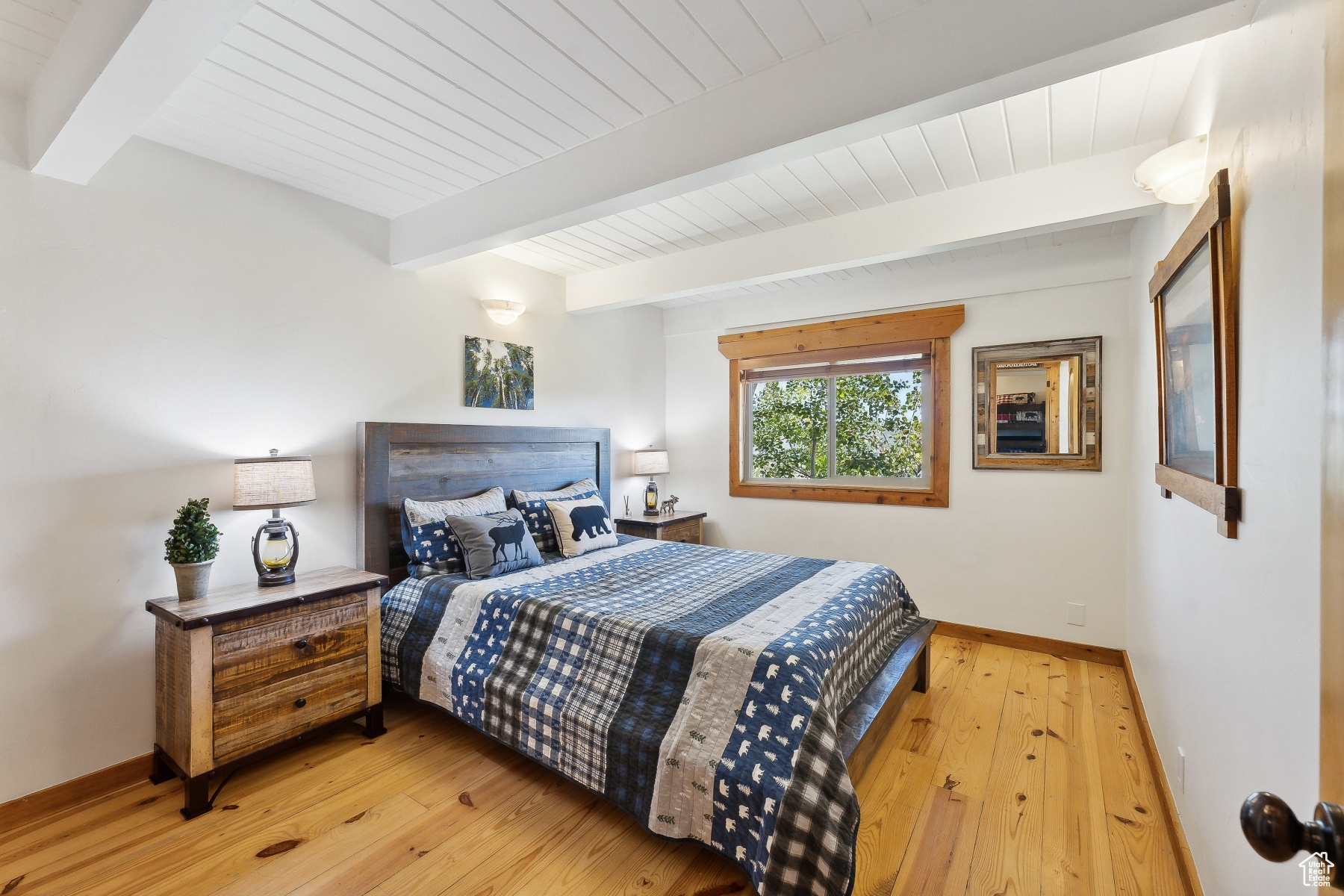 Park City, Utah 84098, United States, 4 Bedrooms Bedrooms, ,3 BathroomsBathrooms,Residential,Pending,41836