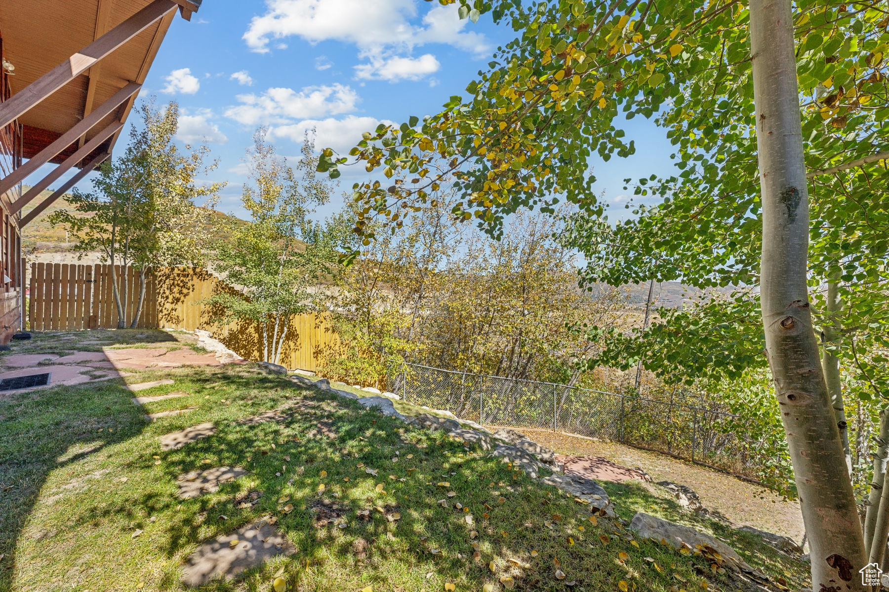 Park City, Utah 84098, United States, 4 Bedrooms Bedrooms, ,3 BathroomsBathrooms,Residential,Pending,41836