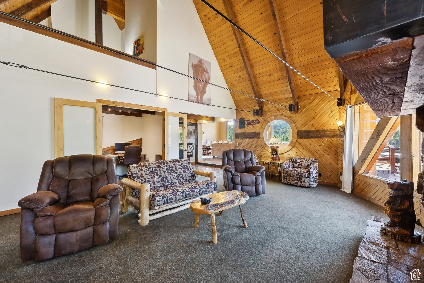 Park City, Utah 84098, United States, 4 Bedrooms Bedrooms, ,3 BathroomsBathrooms,Residential,Pending,41836