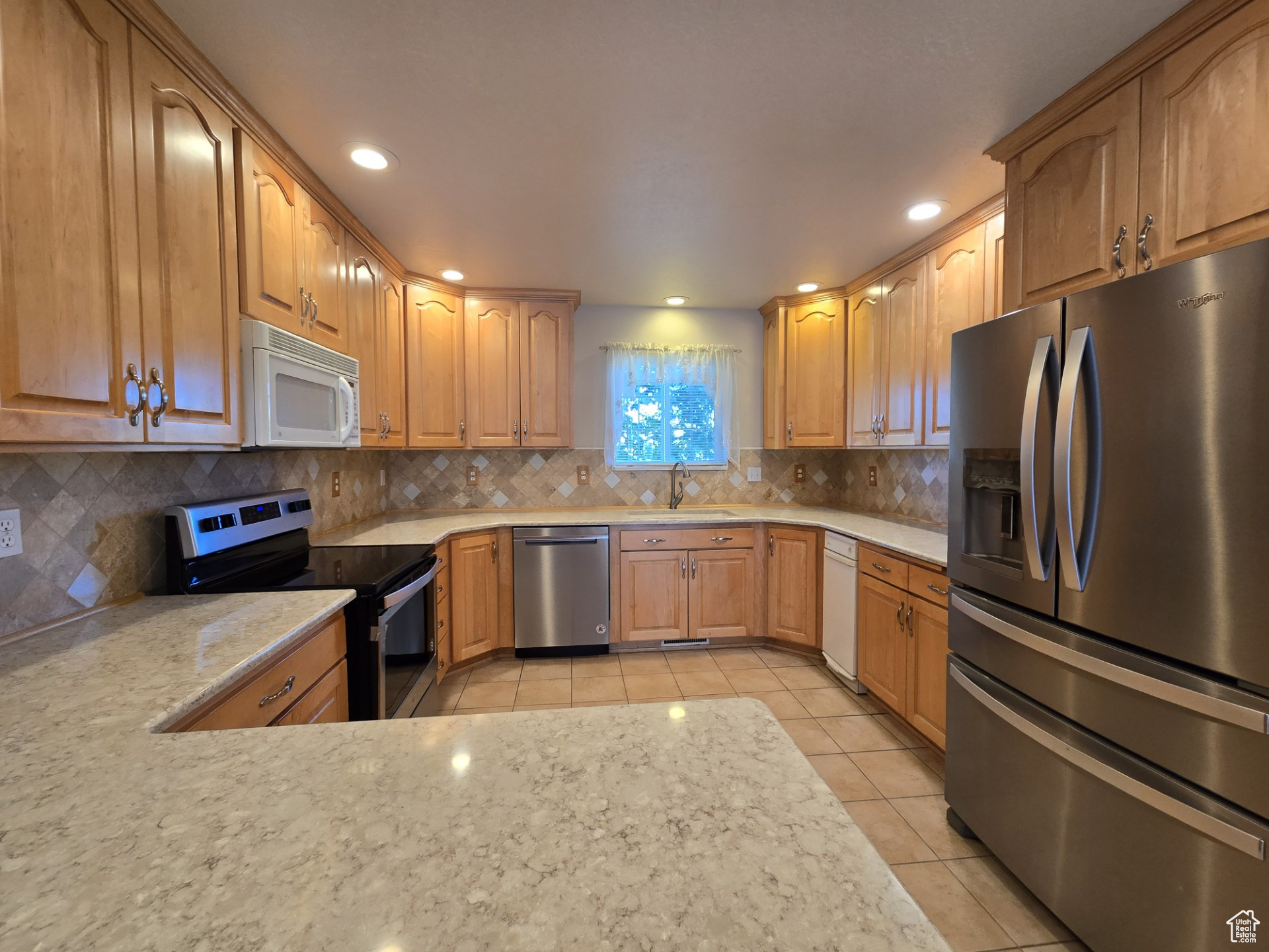 THE MAPLES AT BROOKSIDE PRD AMENDED - Residential