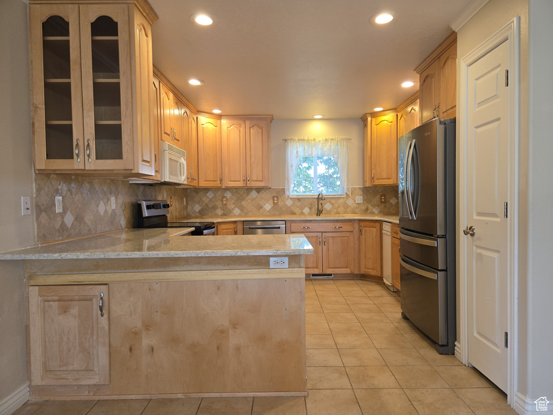THE MAPLES AT BROOKSIDE PRD AMENDED - Residential