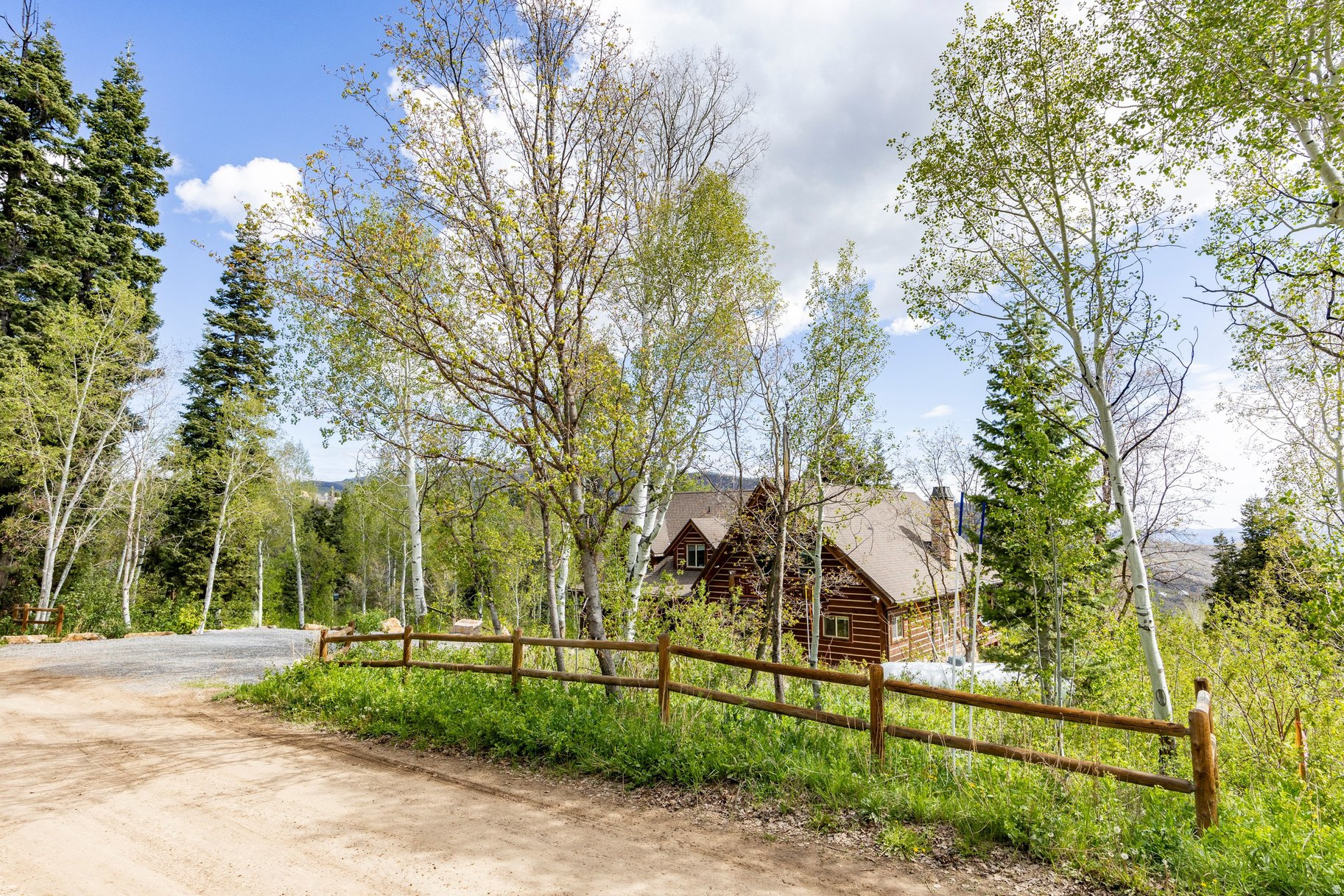 FOREST MEADOWS - Residential
