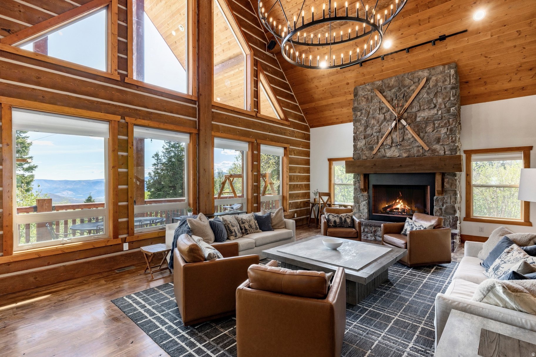 FOREST MEADOWS - Residential