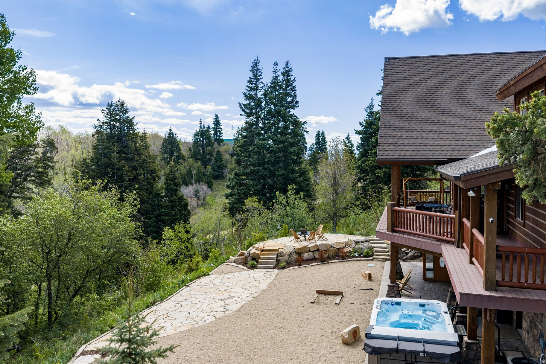 FOREST MEADOWS - Residential