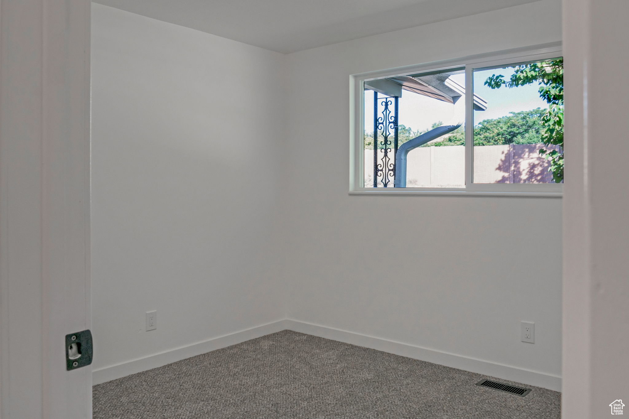 RIVER VALLEY - Residential