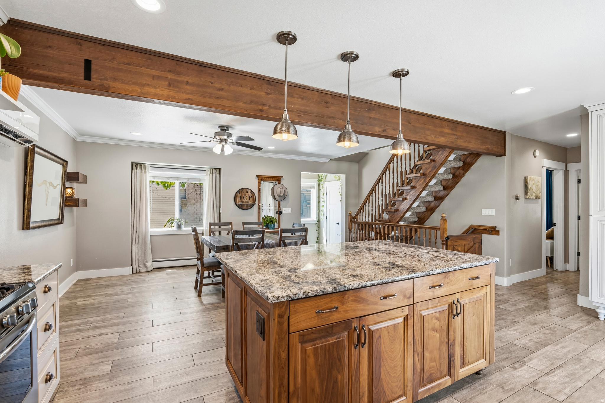 DELTA TOWNSITE - Residential