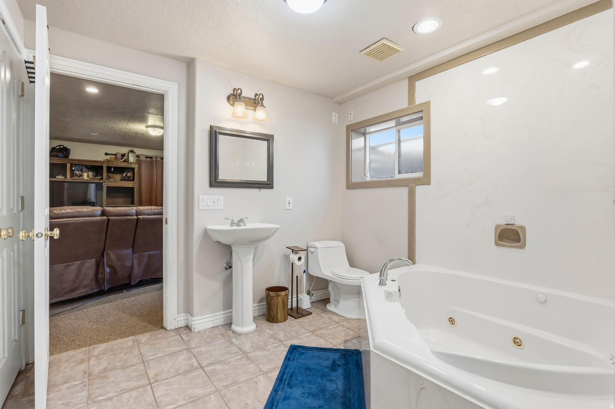 DELTA TOWNSITE - Residential