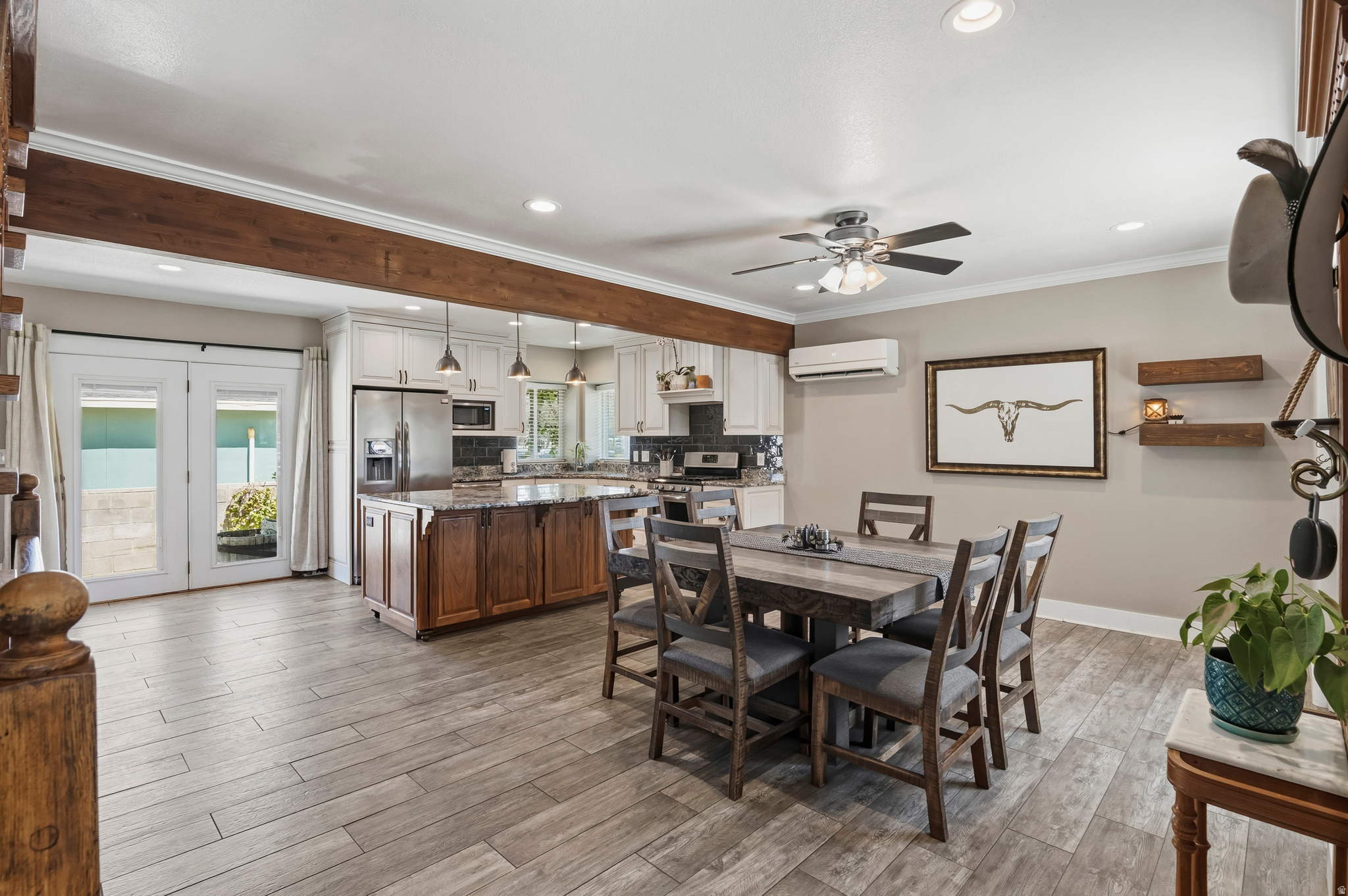 DELTA TOWNSITE - Residential
