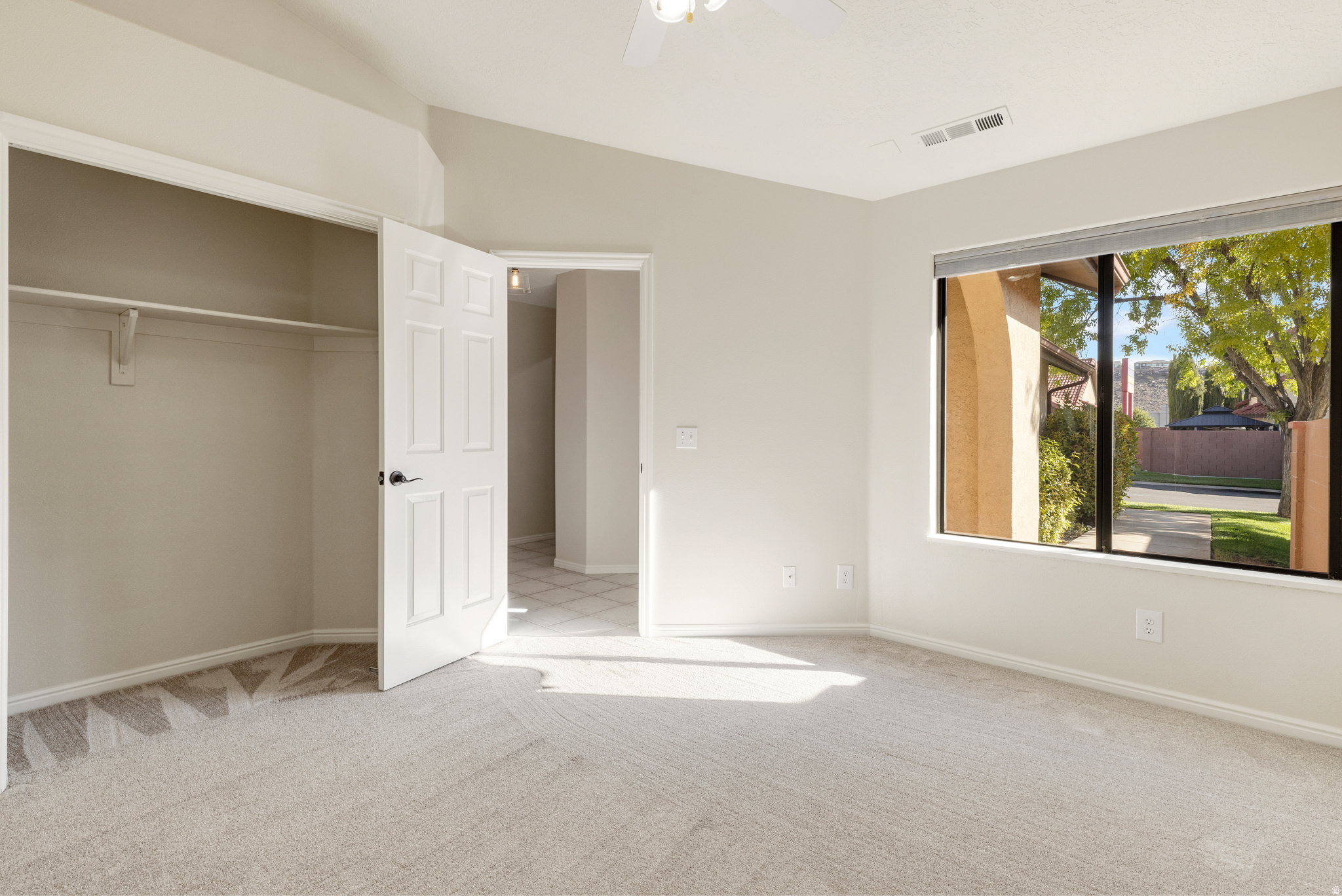 MESAS AMD - Residential