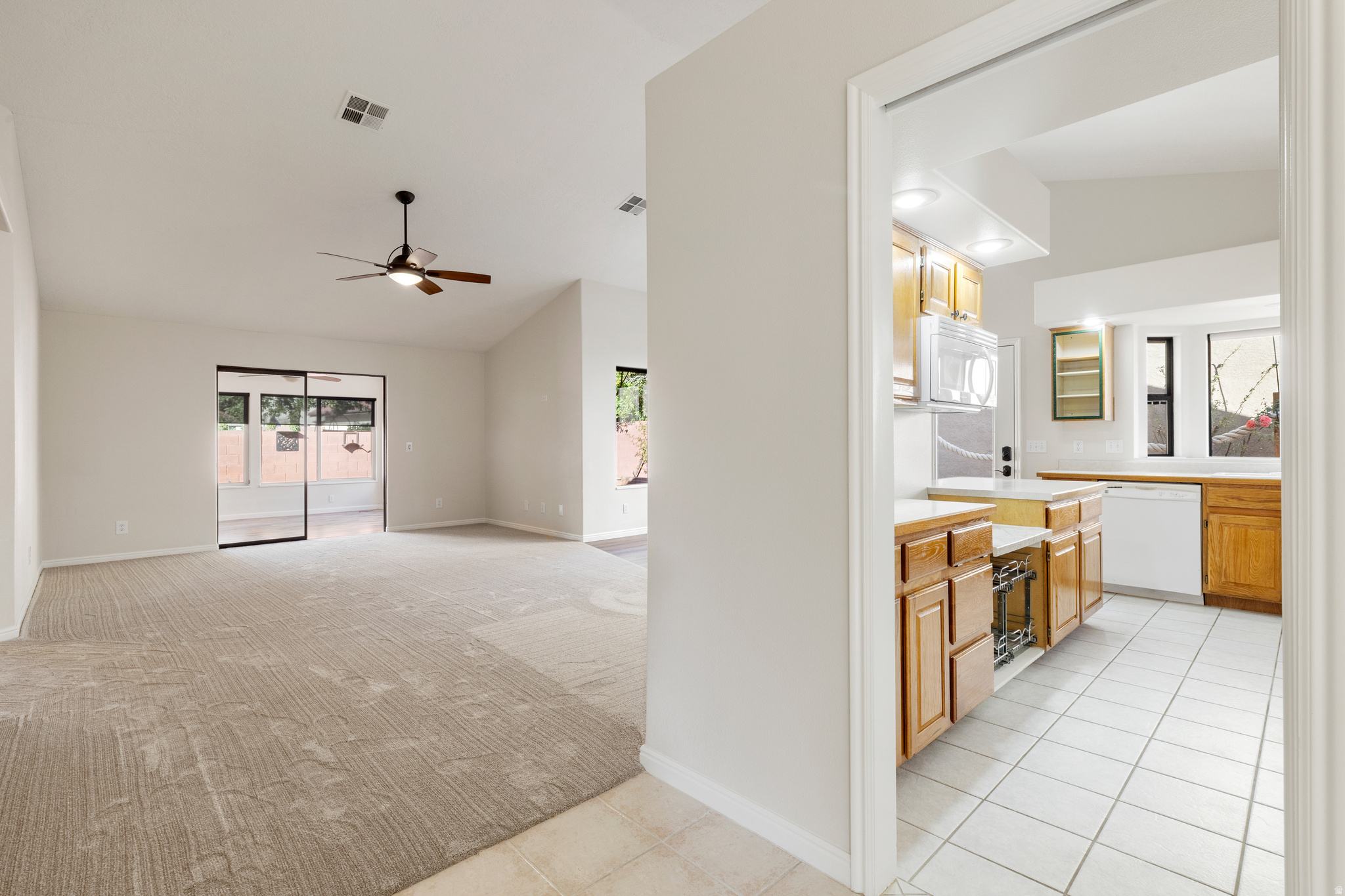 MESAS AMD - Residential