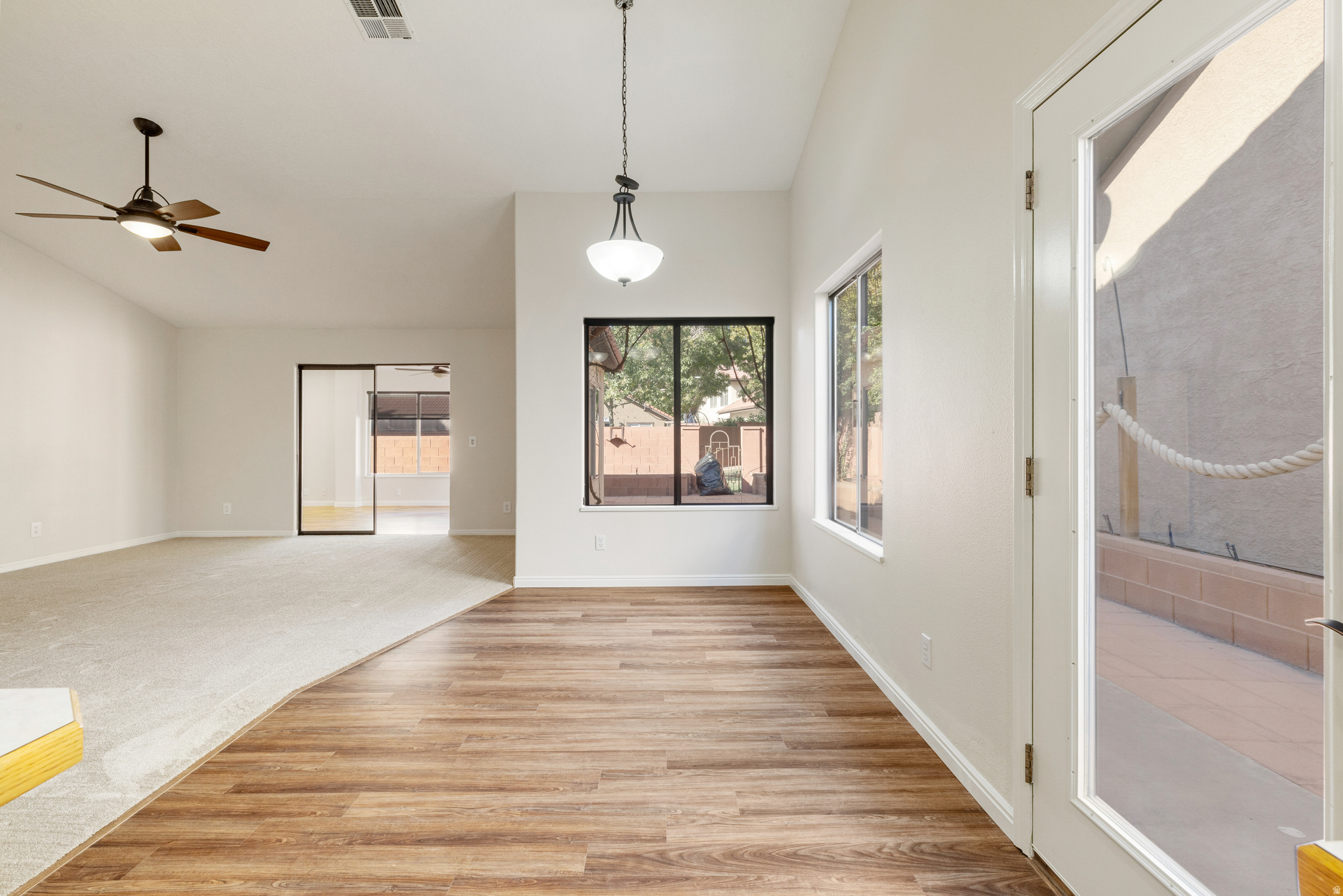 MESAS AMD - Residential