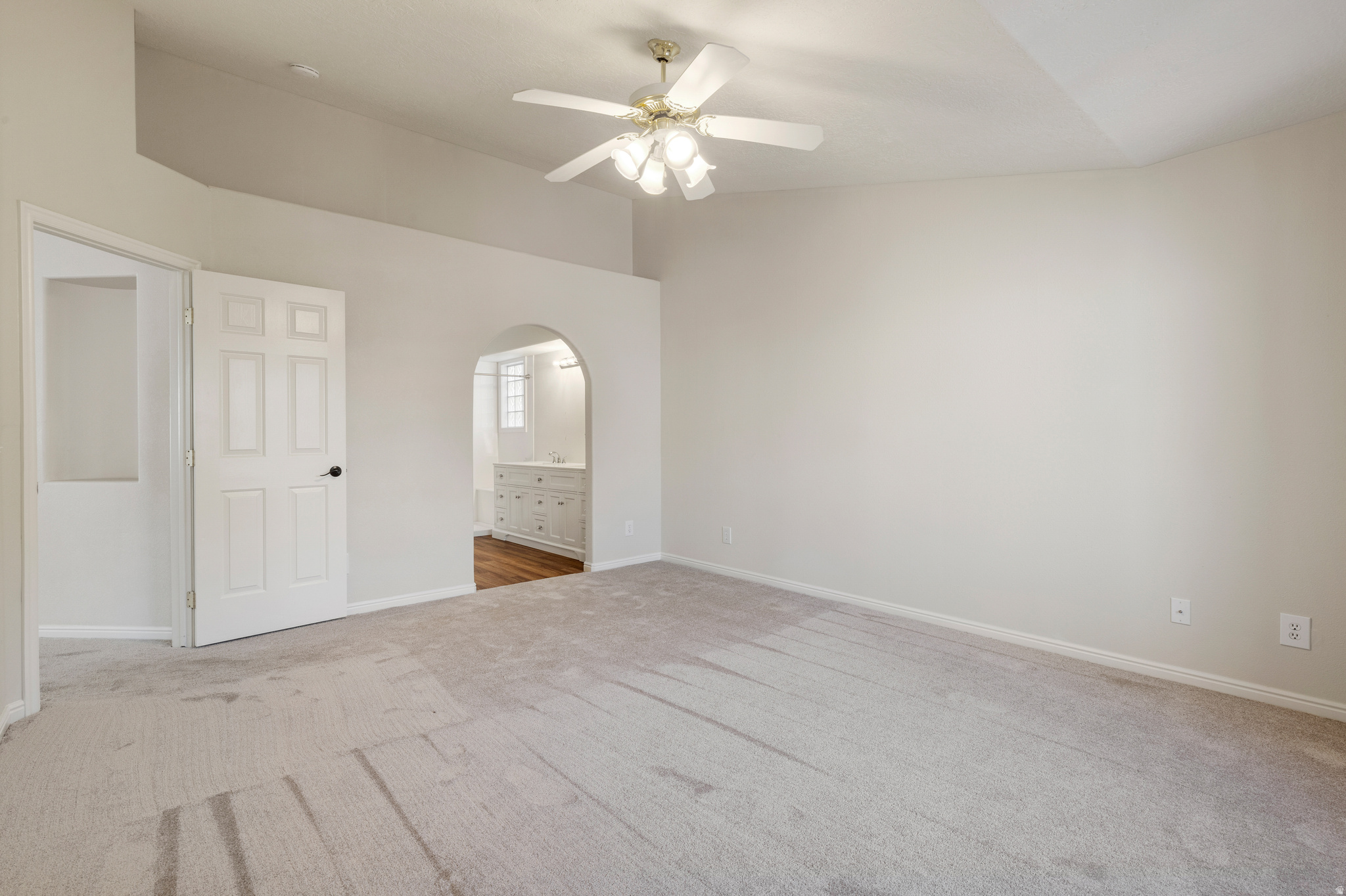 MESAS AMD - Residential