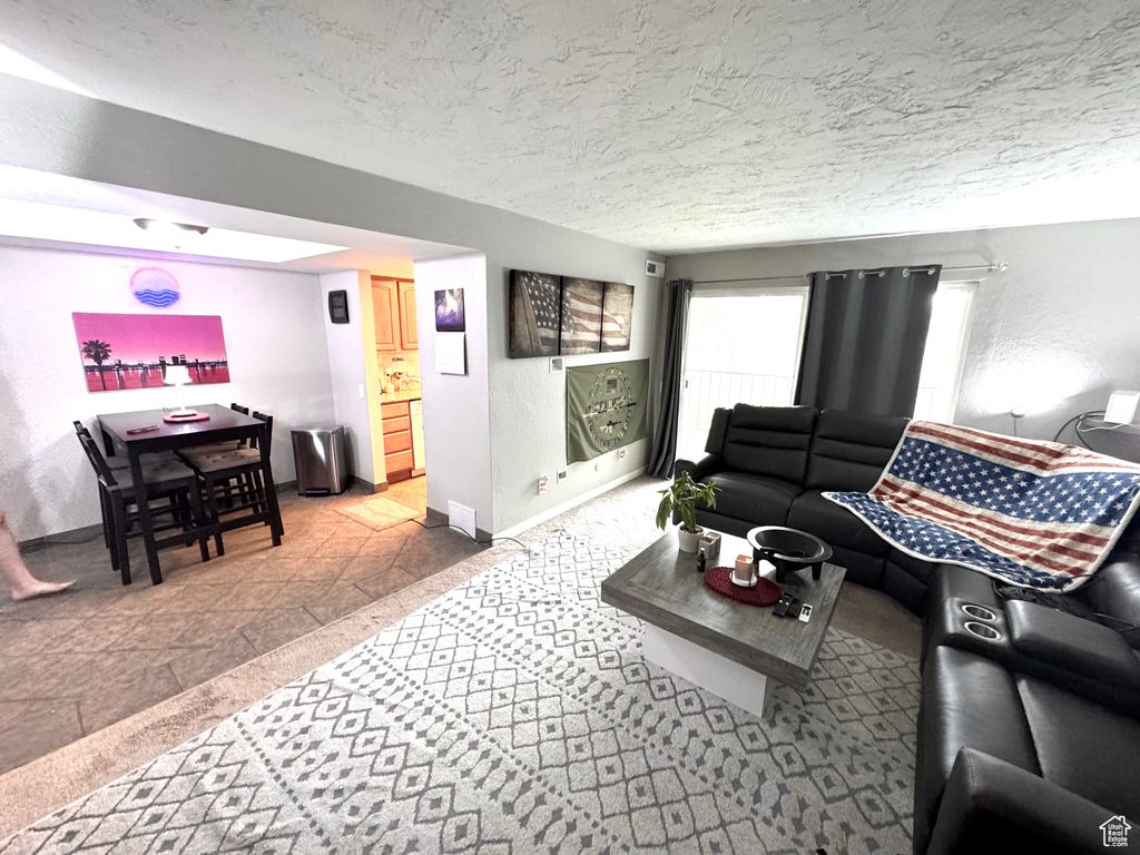 Photo of 576 E VINE ST S #3B, Salt Lake City, UT 84107 (MLS # 2119745)