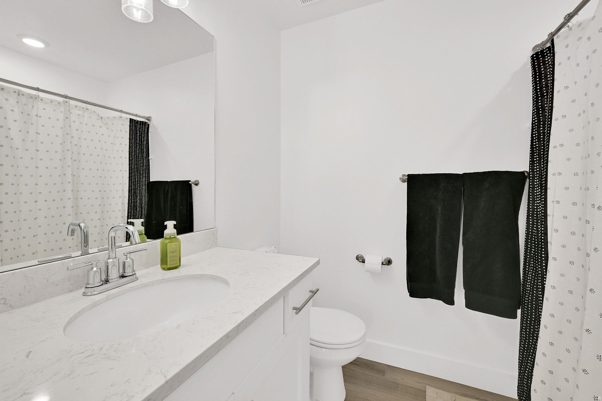 FREEDOM LANDING - Residential