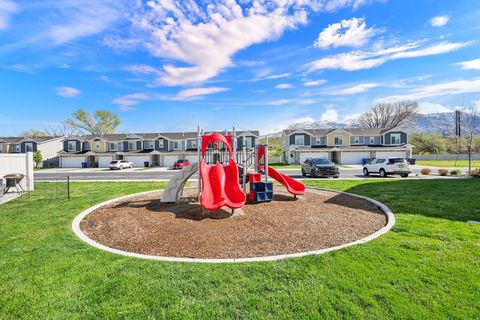 Tiny photo for 6526 S ASPEN LN, South Weber, UT 84405 (MLS # 2150260)