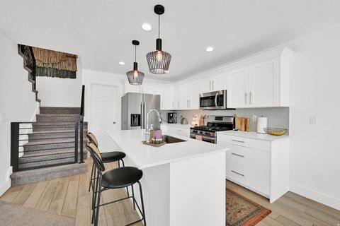 Tiny photo for 6526 S ASPEN LN, South Weber, UT 84405 (MLS # 2150260)