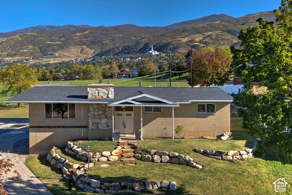 Photo of 1059 E ARLINGTON WAY S, Bountiful, UT 84010 (MLS # 2192066)