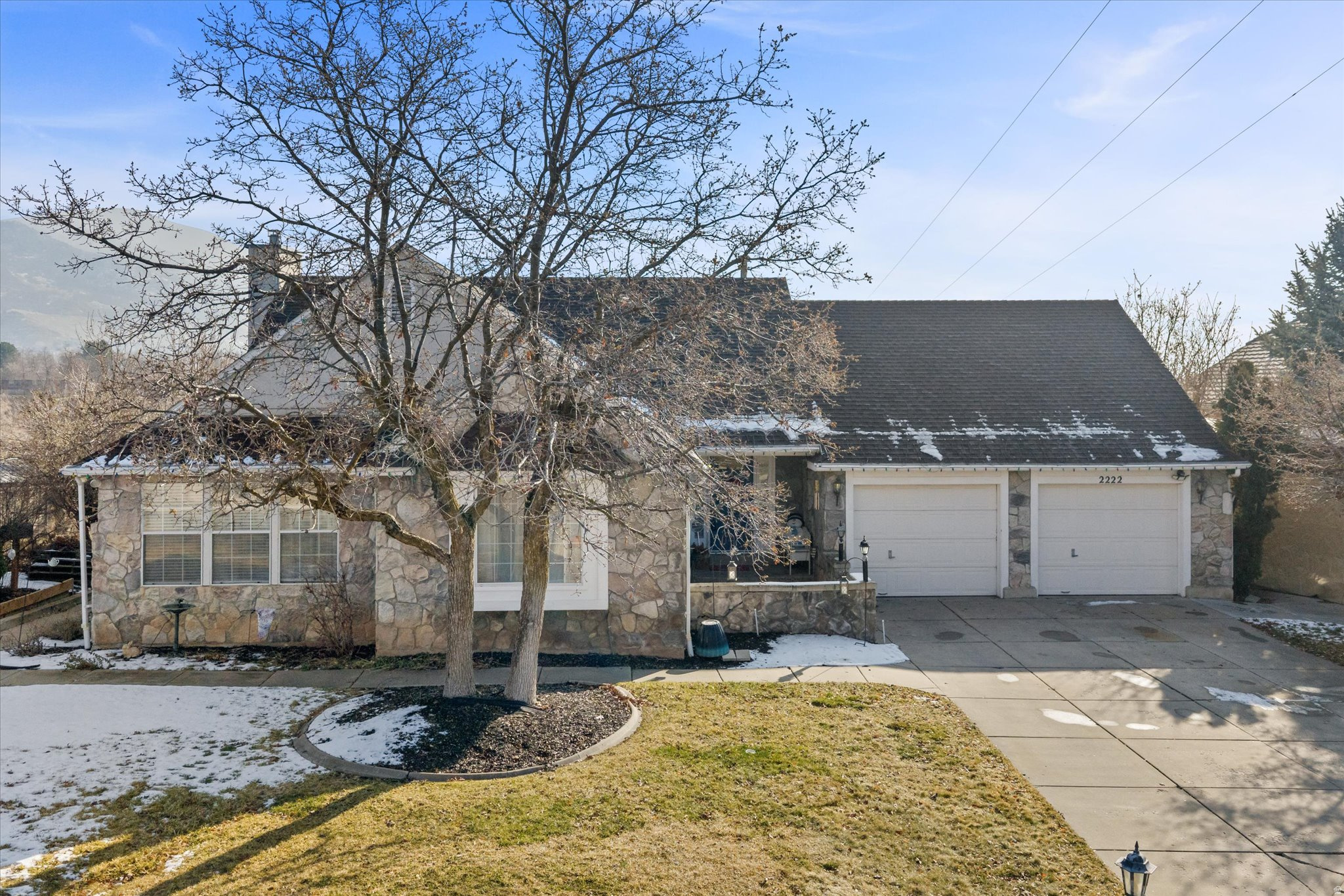 ROLLING OAKS - Residential