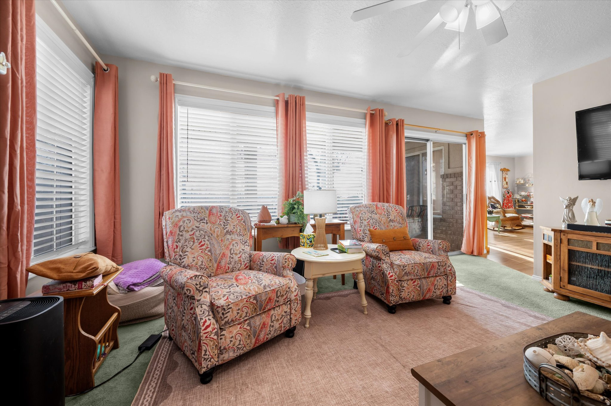 ROLLING OAKS - Residential