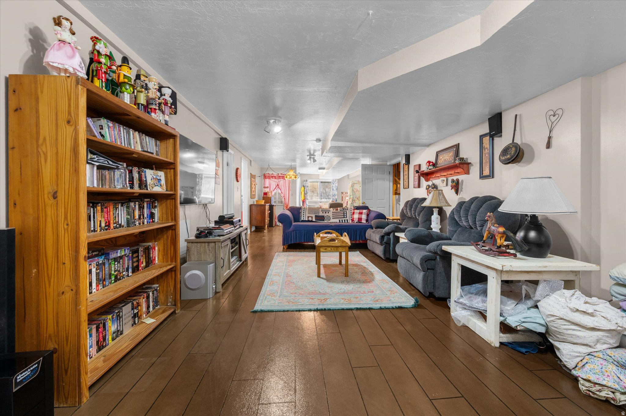 ROLLING OAKS - Residential