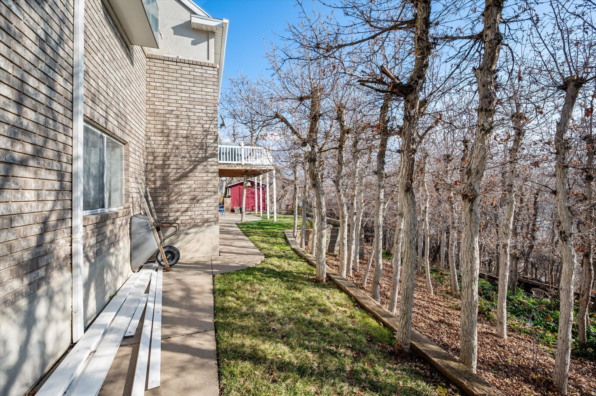 ROLLING OAKS - Residential