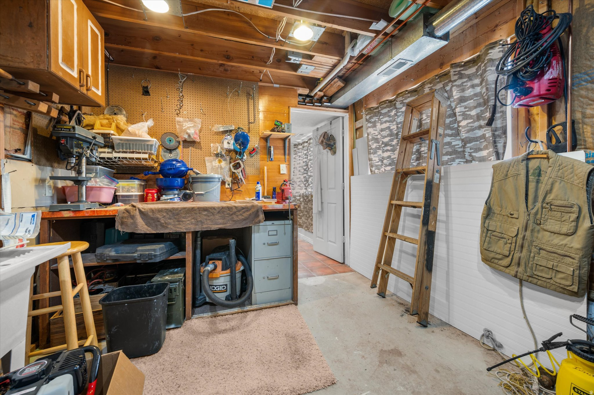 ROLLING OAKS - Residential