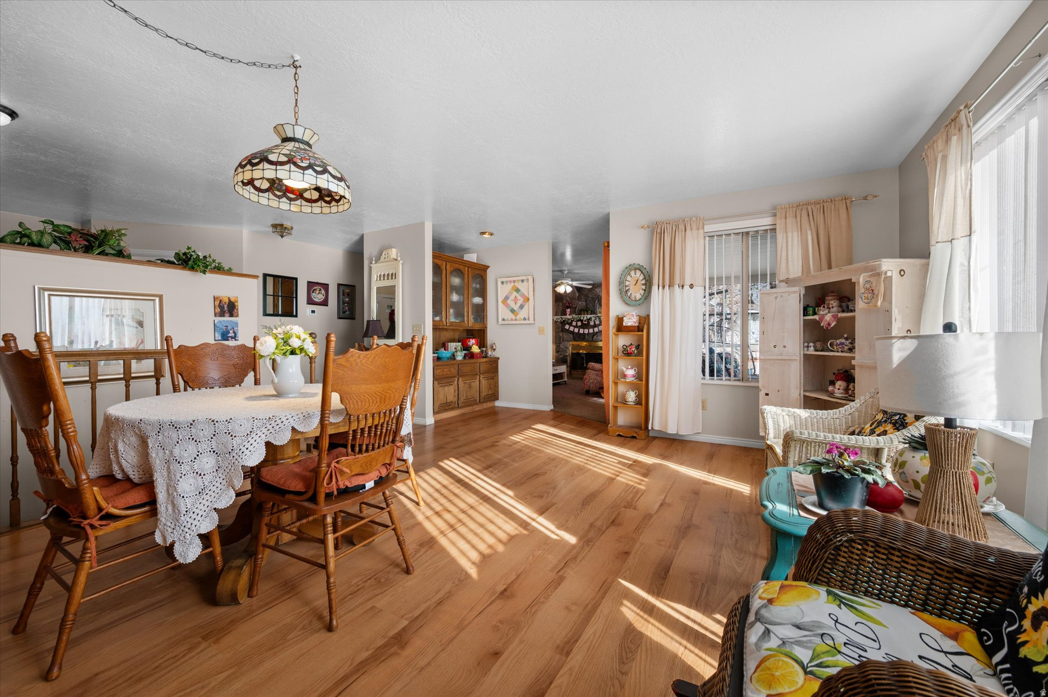 ROLLING OAKS - Residential