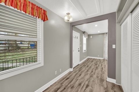 Tiny photo for 3913 JACKSON AVE, South Ogden, UT 84403 (MLS # 2139662)