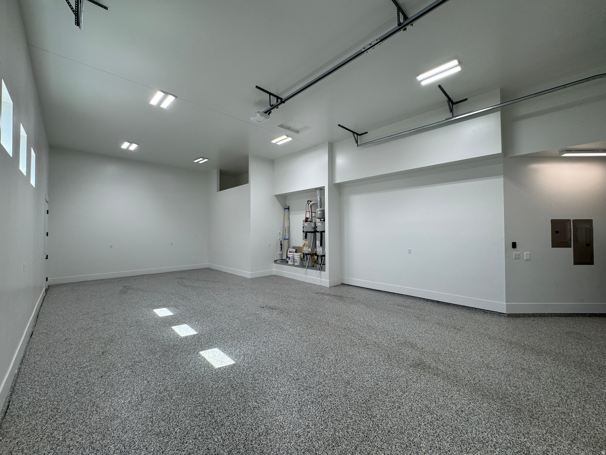MOORLAND PARK - Residential