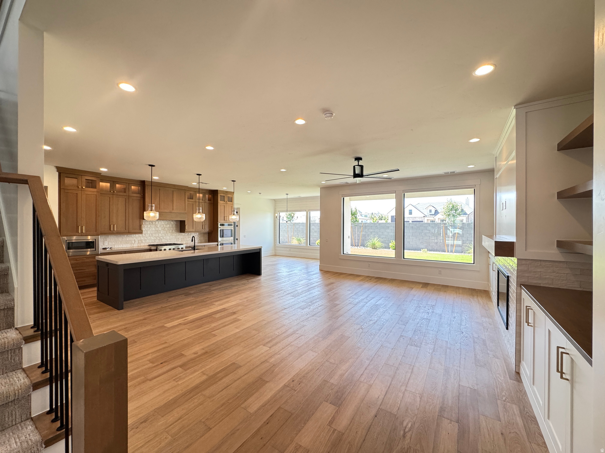 MOORLAND PARK - Residential