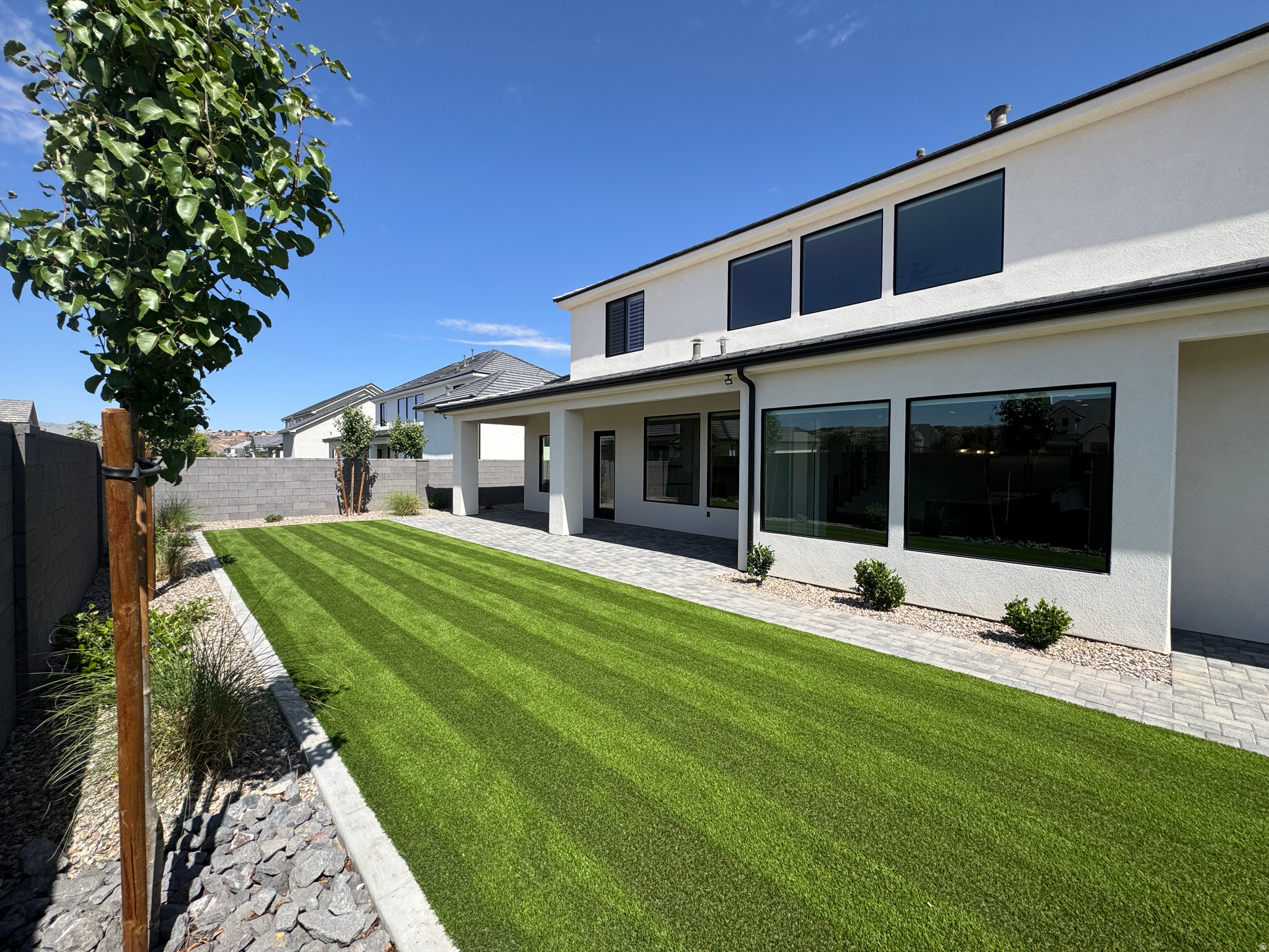 MOORLAND PARK - Residential