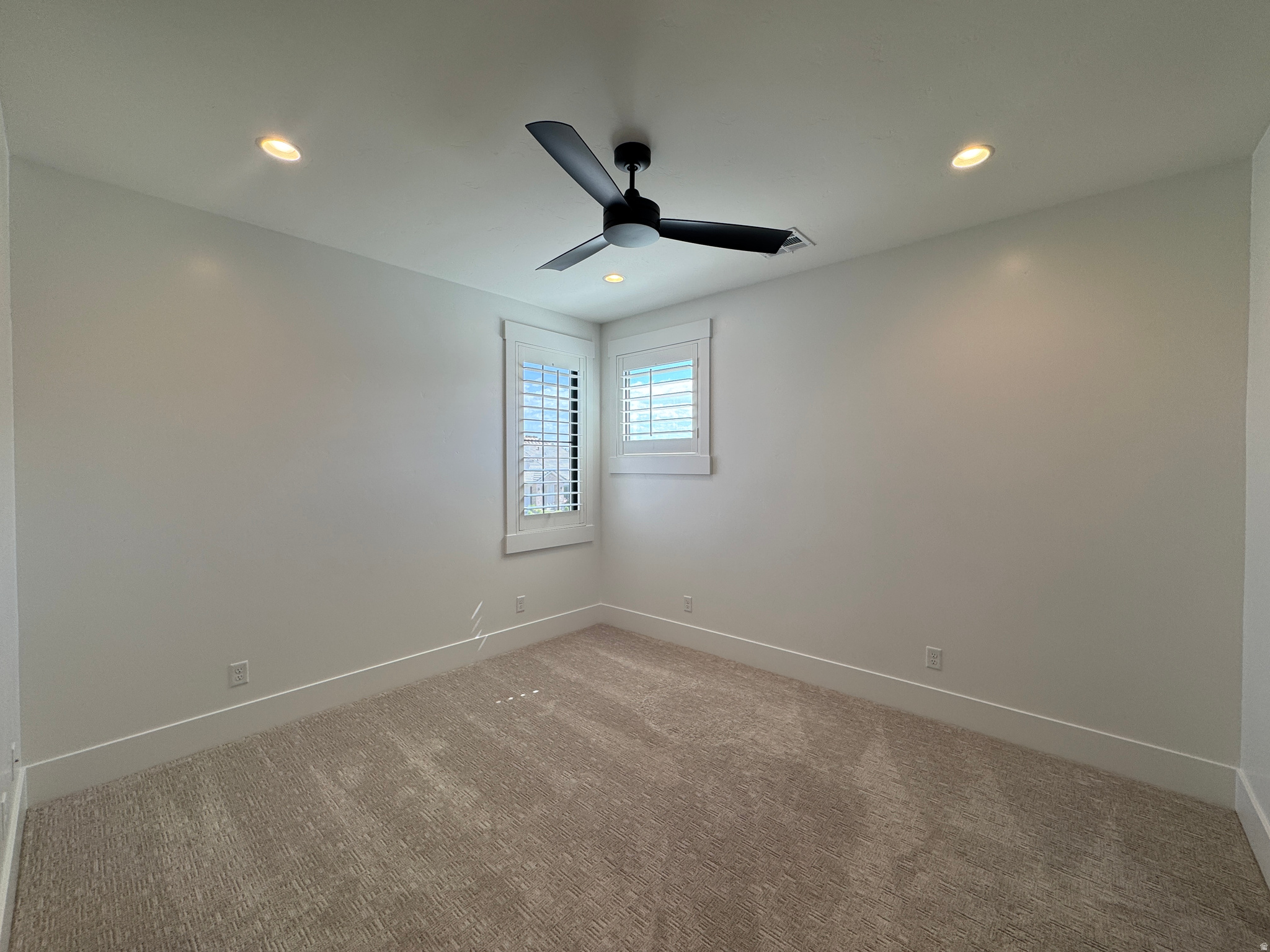 MOORLAND PARK - Residential