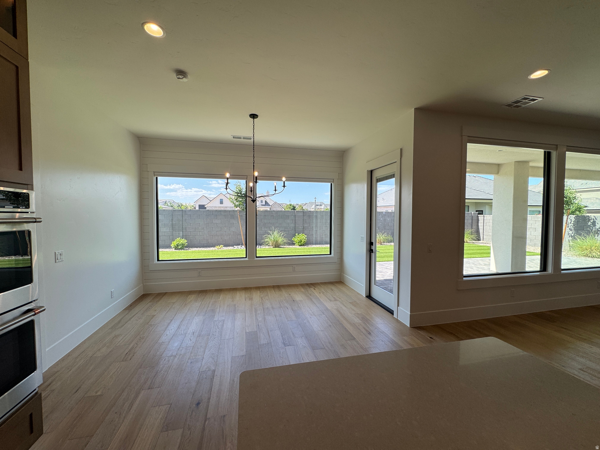 MOORLAND PARK - Residential