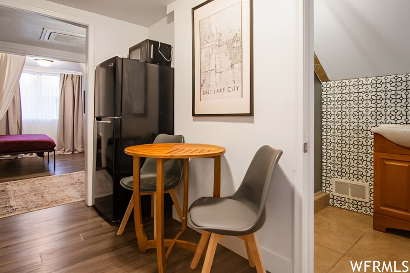 BROADWAY ADD - Residential Income