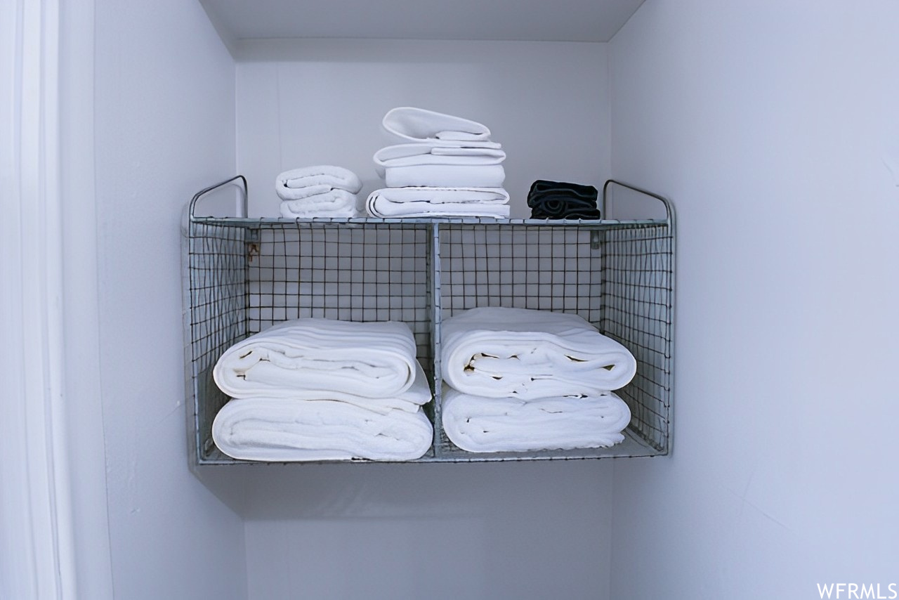 BROADWAY ADD - Residential Income