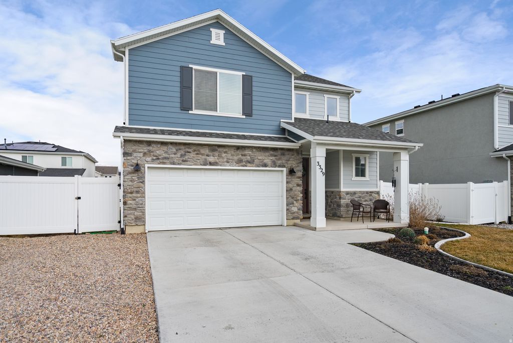 Photo of 3329 S CLAIRE AVE W, Syracuse, UT 84075 (MLS # 2138253)
