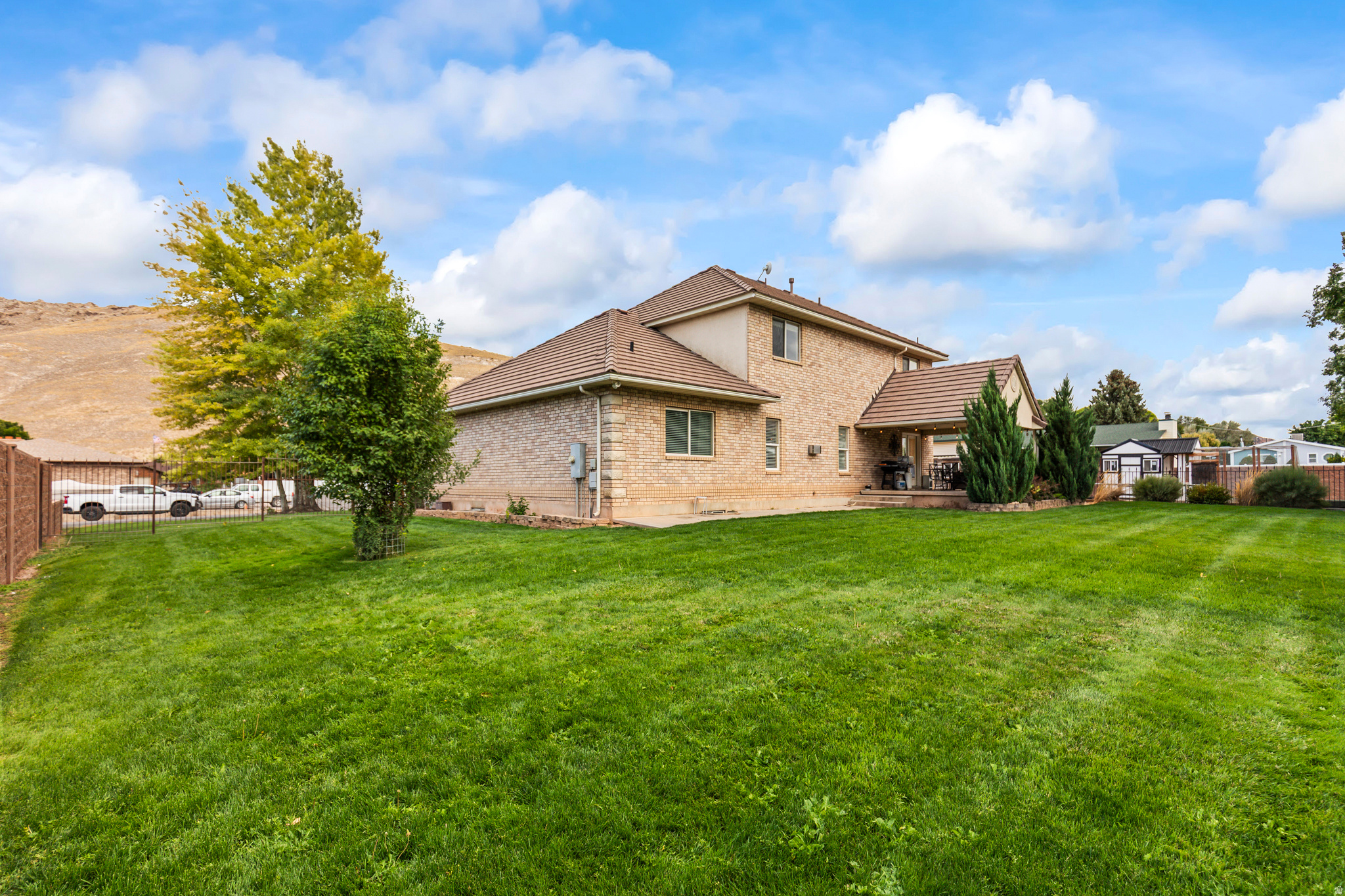 SUNSET NORTH - Residential