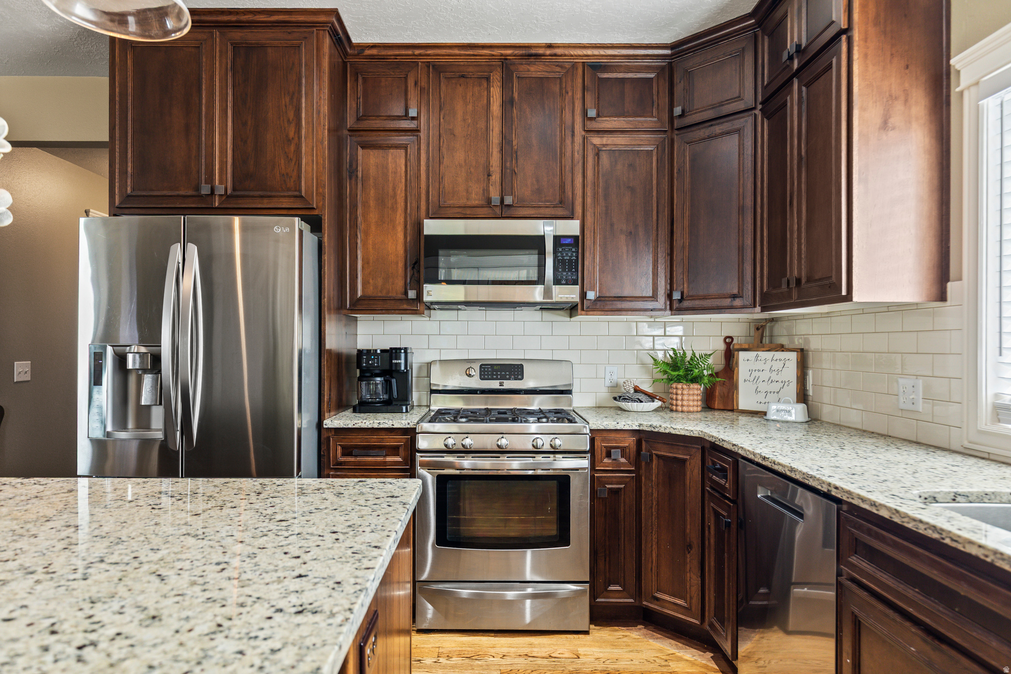 SUNSET NORTH - Residential