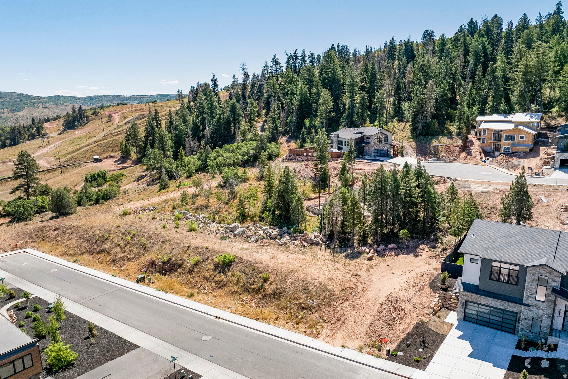 DISCOVERY RIDGE PHASE 3 SUBDIVISION - Residential