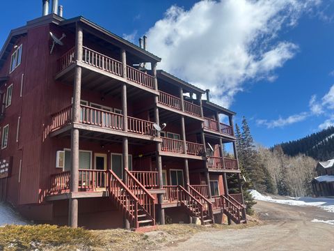 Condo For Sale - 150 S West Village Cir #30-E<br/> Beaver County, Beaver, UT 84713