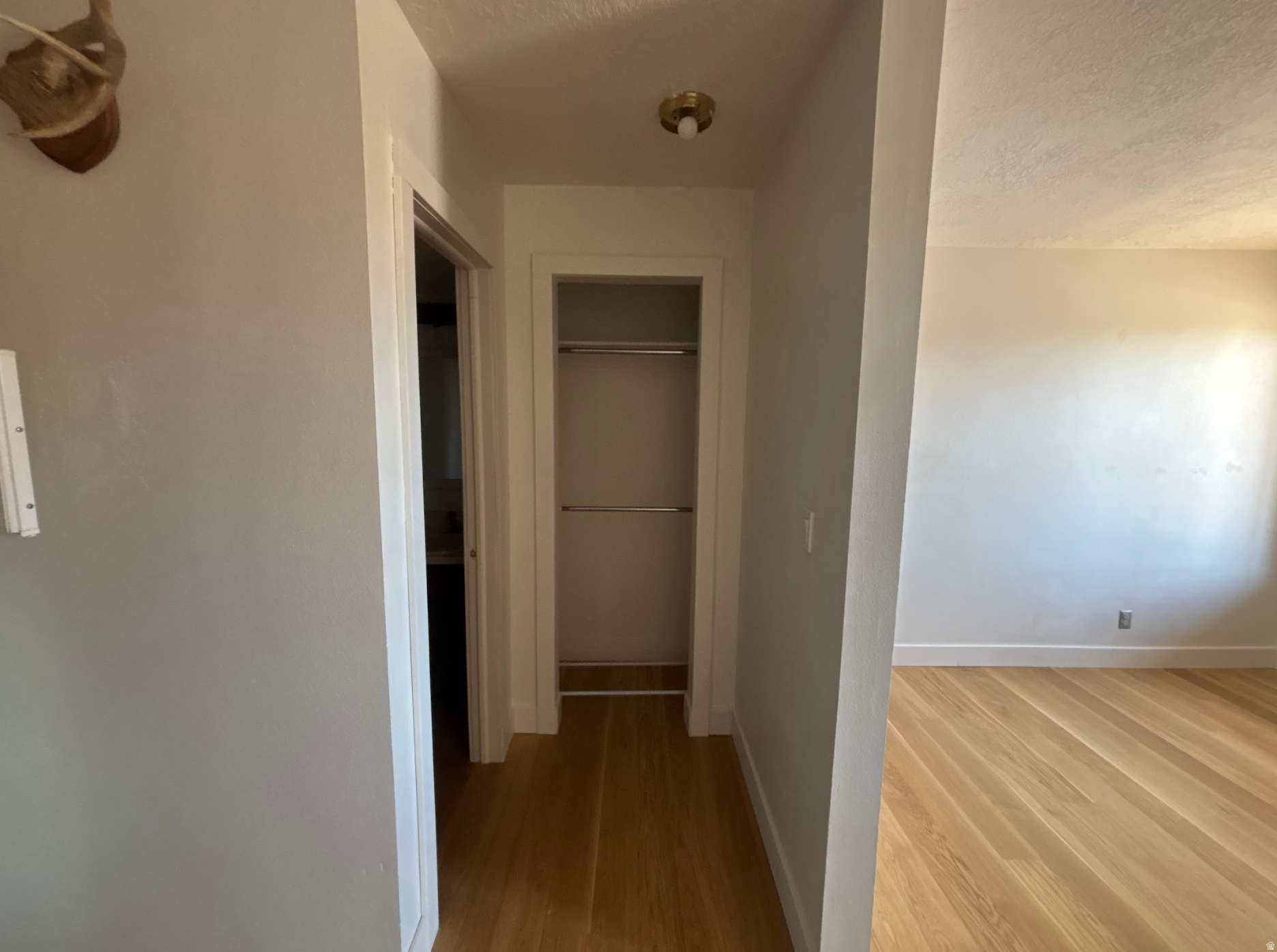 SNOWFLAKE CONDOMINIUMS - Residential