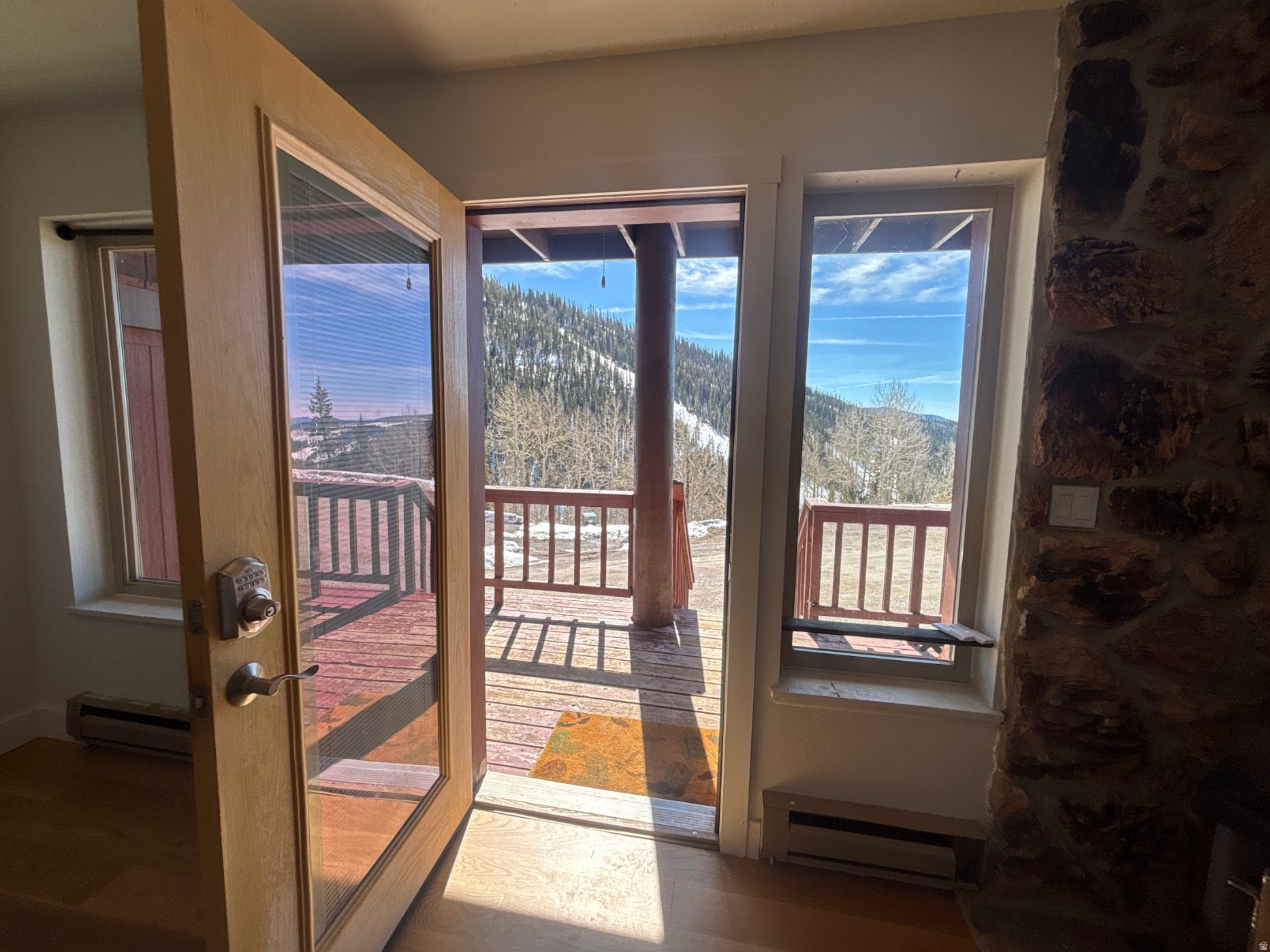 SNOWFLAKE CONDOMINIUMS - Residential