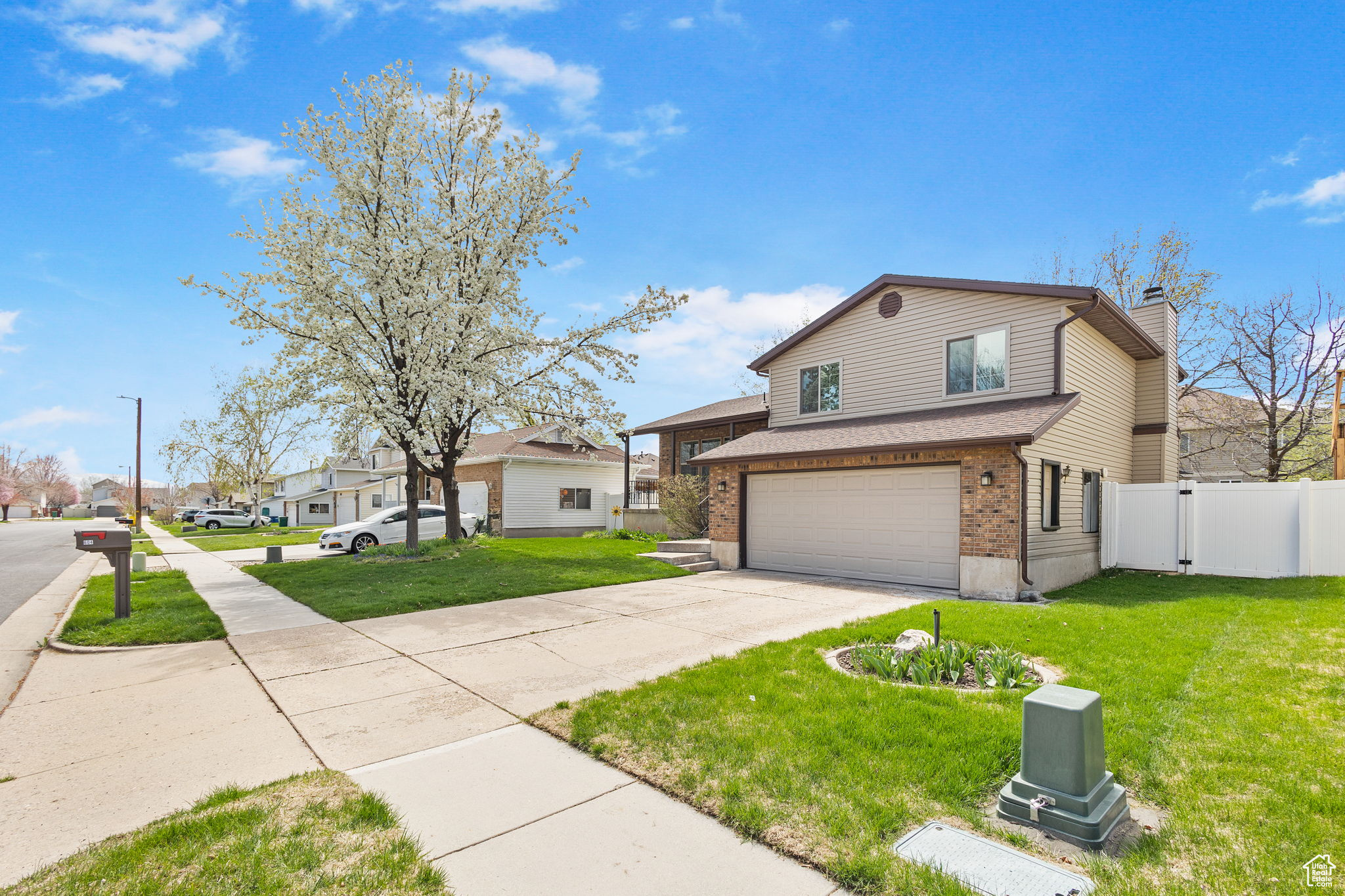 604 S Country Creek Dr, Layton, Utah image 5