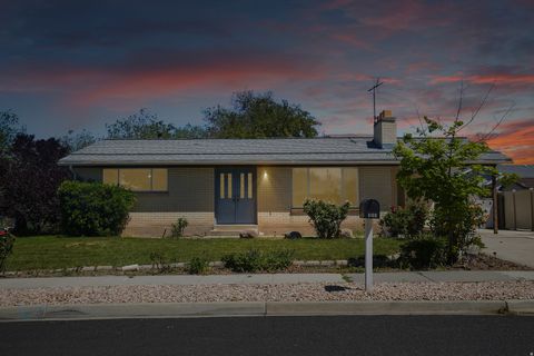 Tiny photo for 3819 S 3660 W, West Valley City, UT 84120 (MLS # 2156342)