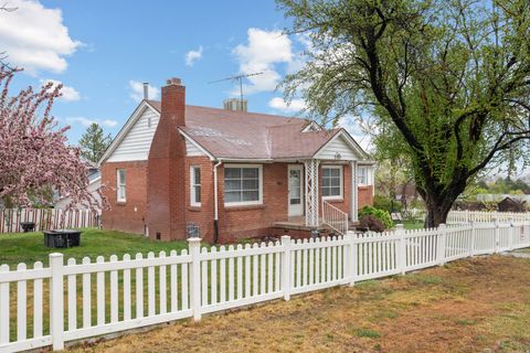 Tiny photo for 791 E 100 S, Payson, UT 84651 (MLS # 2147769)